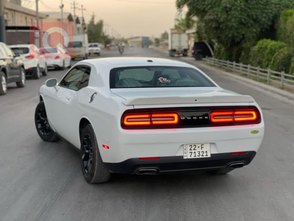 دۆج چالنجەر